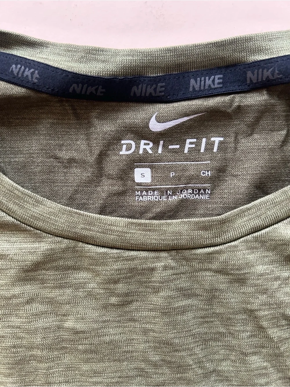 Nike Olive Crew Long Sleeve Shirt - Dark Green size s